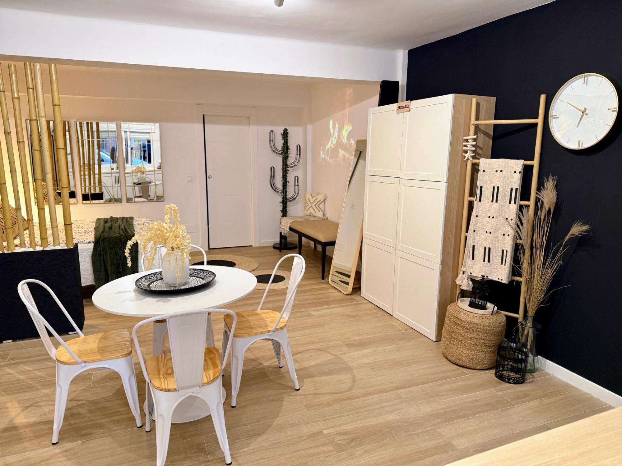 El Pisito Sand, A 700 Metros Del Casco Antiguo Marbella Ngoại thất bức ảnh